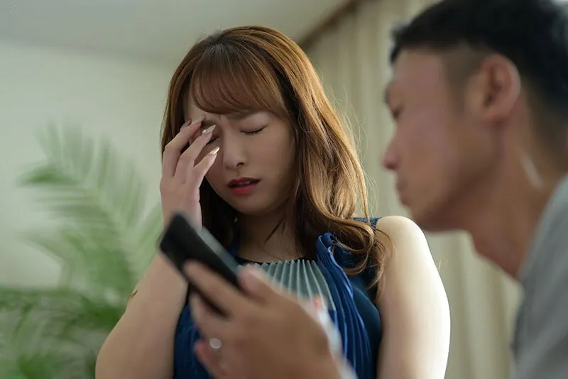 Vợ sốc khi chồng tâm sự về ước muốn nhìn cô vợ bị người khác địt