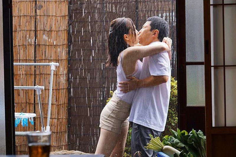 Chồng yêu đang điều trị ysl, người vợ tìm đến em gã chồng để được thỏa mãn